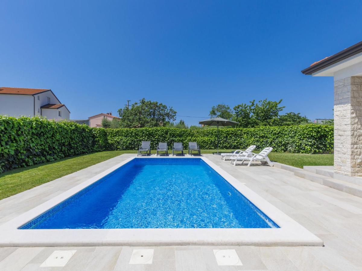 Holiday Home Villa Zirdum By Interhome Nova Vas  エクステリア 写真