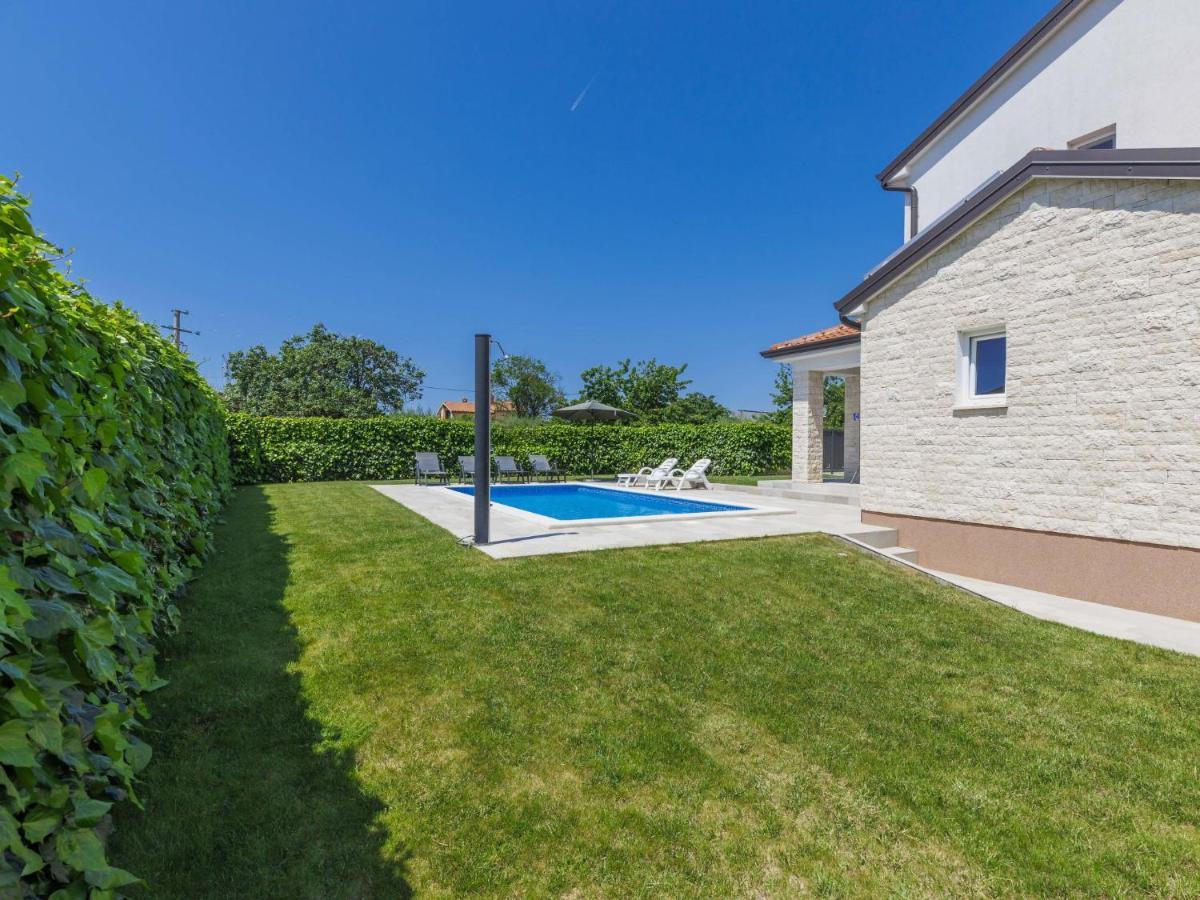 Holiday Home Villa Zirdum By Interhome Nova Vas  エクステリア 写真