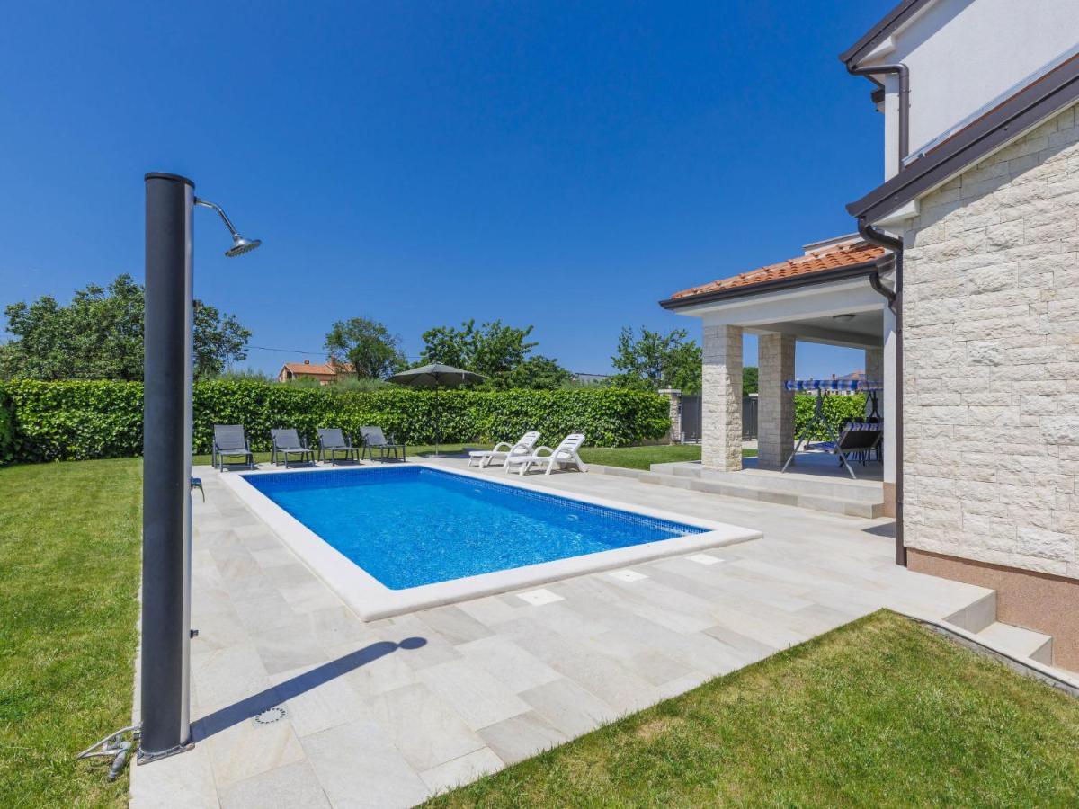 Holiday Home Villa Zirdum By Interhome Nova Vas  エクステリア 写真